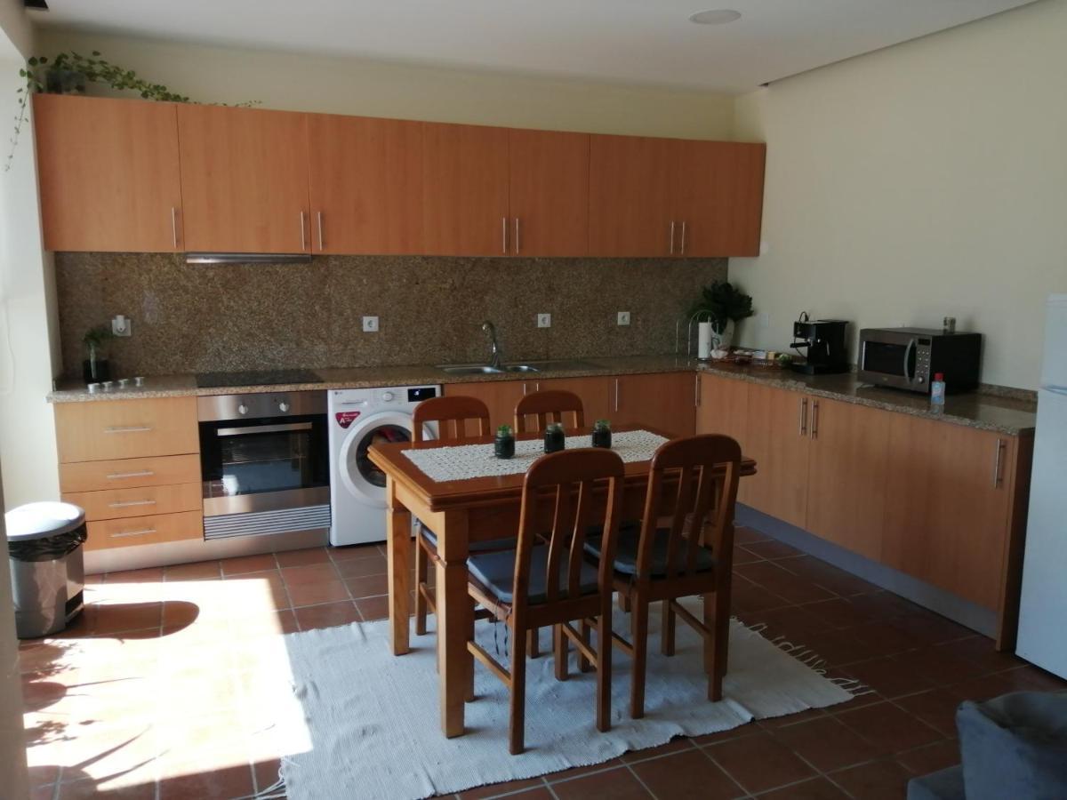 Casa De Madeira Apartment Palmaz Luaran gambar
